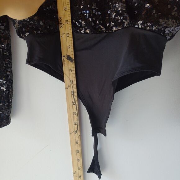 H&M Black Bodysuit with Sequins XS NWT Holiday New Years Cocktail Glam Sparkle - Picture 9 of 10